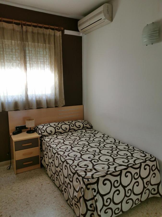 Hostal Talavera Talavera la Real Bagian luar foto